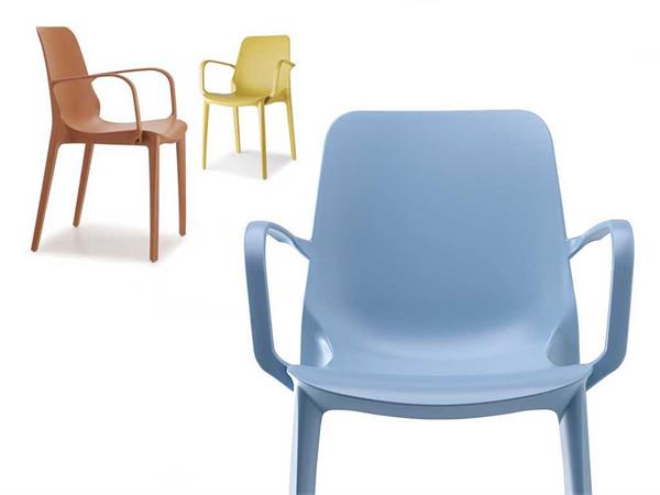 Plastic chair with armrests Ginevra