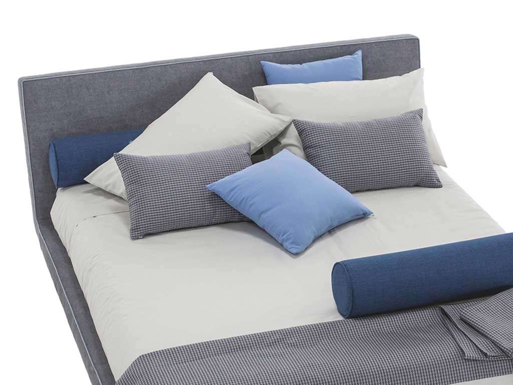 Letto una piazza e mezza design Camelia