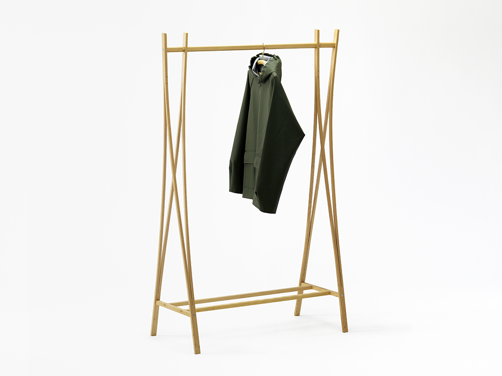 Wooden clothes stand - cloth hanger stand - Tra-ra